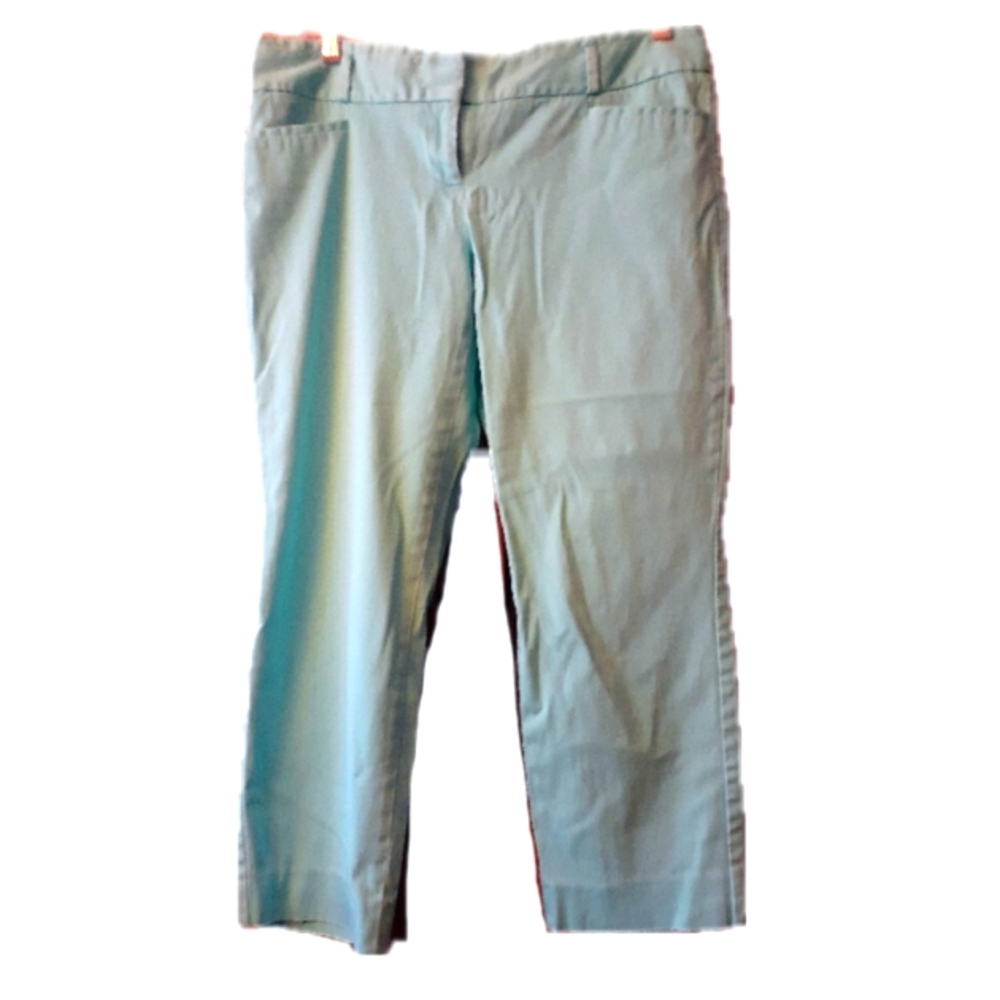 Mint Drew Capris